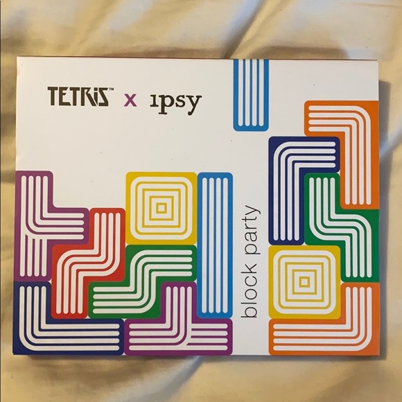 Tetris Block Party 6 eyeshadow pallet - Picture 3 of 3